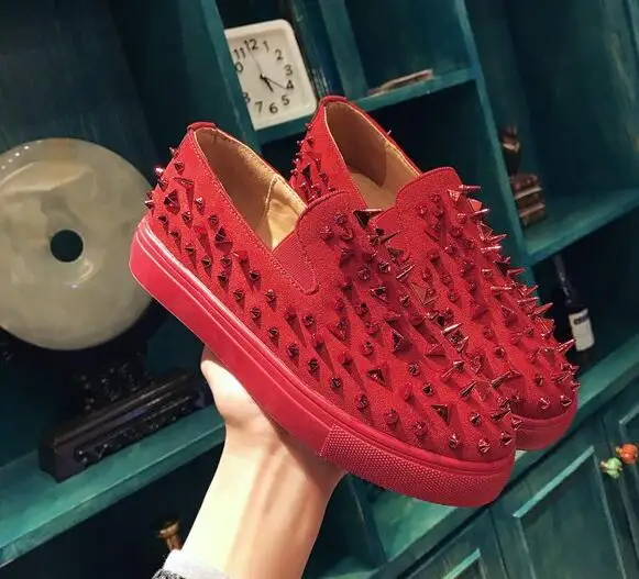 Новинка года; повседневная обувь с заклепками для девочек; женская обувь; красная Уличная обувь в стиле хип-хоп