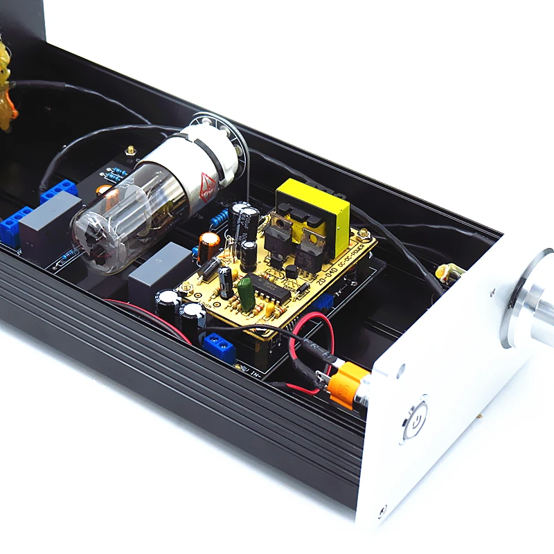 

DC12V car Vehicle-mounted 6N8P Good Sound Single tube preamp Vacuum tube preamplifier
