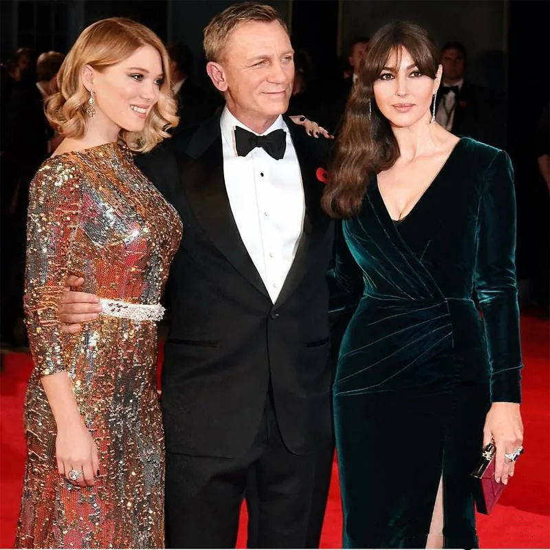 2016 celebrity red carpet dresses evening wear v neck long sleeve evening gowns ruched side split velvet vestidos de novia.1jpg