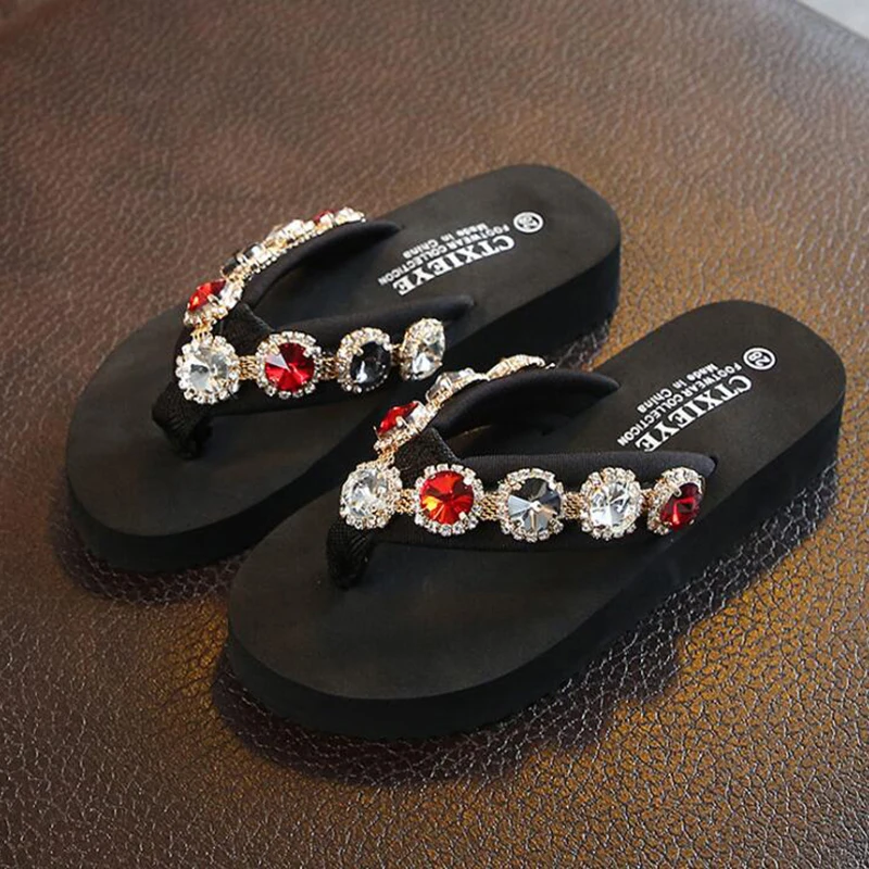 Женские повседневные летние тапочки на плоской подошве; Вьетнамки; женская обувь с украшением в виде кристаллов; удобные детские пляжные сандалии для девочек; sandalias; b25