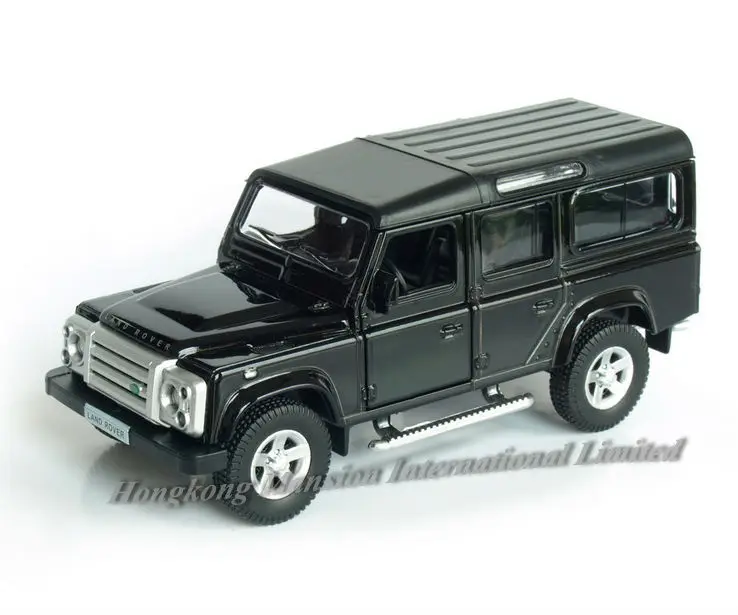 136 Car Model For TheLand Rover Defender (3)