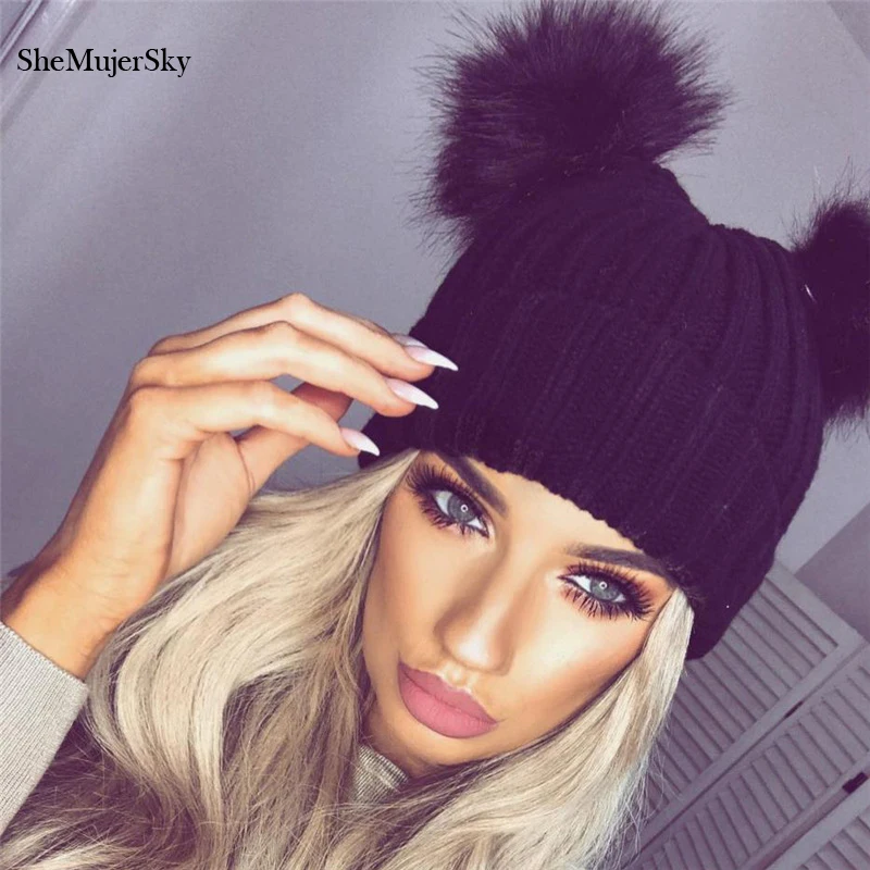 ladies black pom pom hat