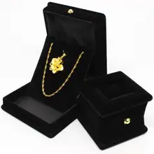 Новая Конструкция устройства позволяет ему двигаться, мини юбка-пачка черная диван коробка для ювелирных изделий в форме кольцевых сережек украшеных Pandents стеллаж для ожерелий ящик для хранения 50 шт