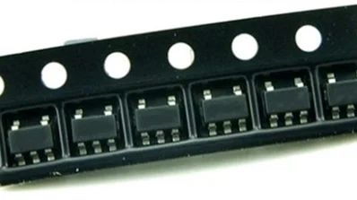 

LMC7101BIM5X LMC7101 SOT23 IC OPAMP GP 1.1MHZ RRO SOT23-5 10pcs/lot