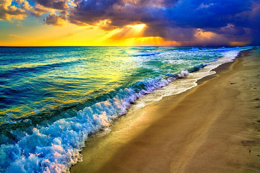 destin-florida-sunset-sun-rays-on-the-water-beach-sunset-eszra