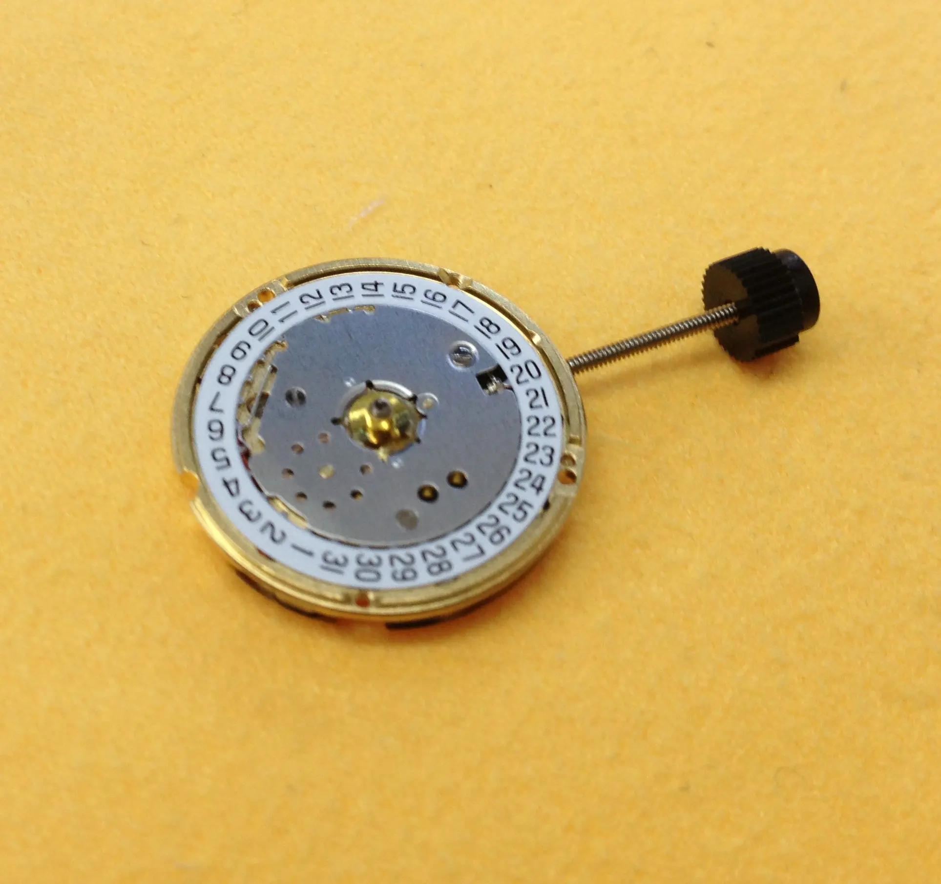 

Watch accessories original Swiss ETA F03.111 movement three needle quartz movement does not contain batteries