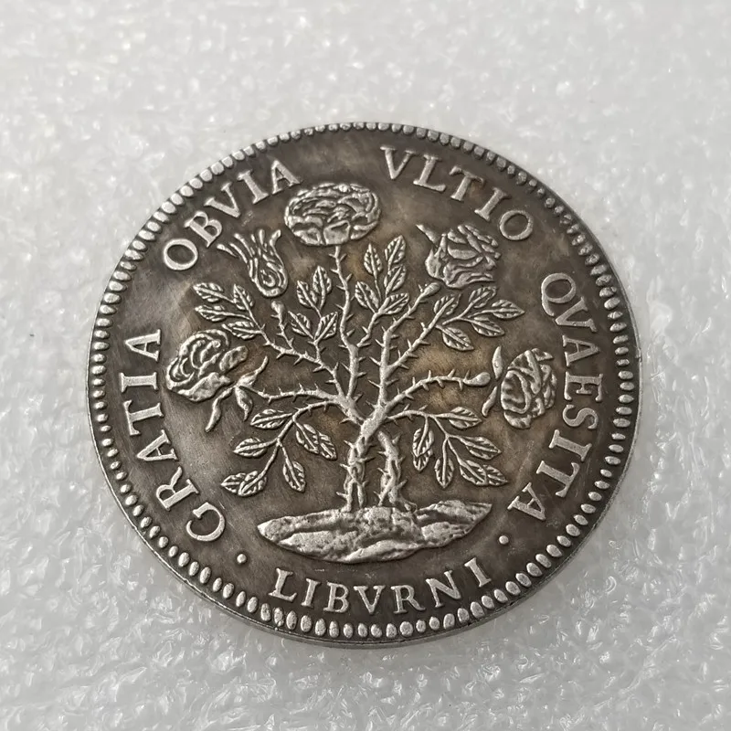 

1700 Italy Cosmvs III Copy Coin