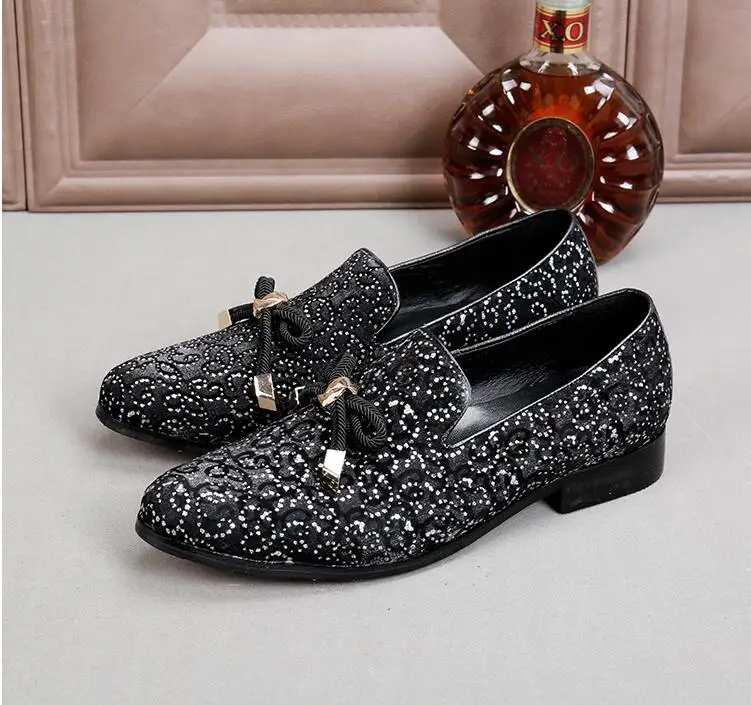 Noir Hommes Cloutés Or Cuir En De rouge Formelles Véritable Occasionnels Métallique Luxe Mariage Pour Mocassins Chaussures Noir rouge Gland Mode PUWa6Y7qq