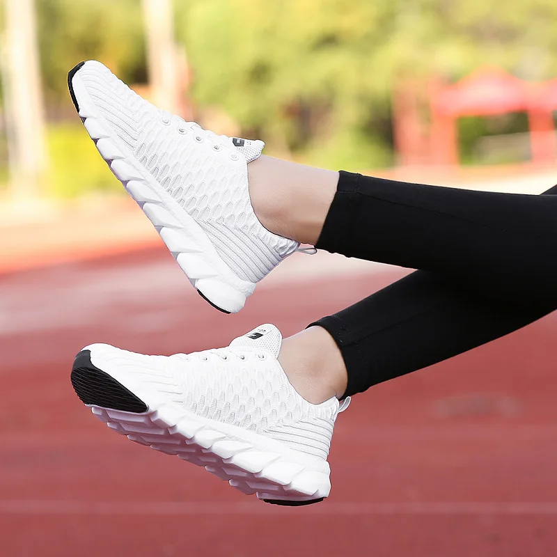 

Flying woven women shoes 2019 autumn sneakers women casual shoes plus size solid color lace-up women sports shoes woman