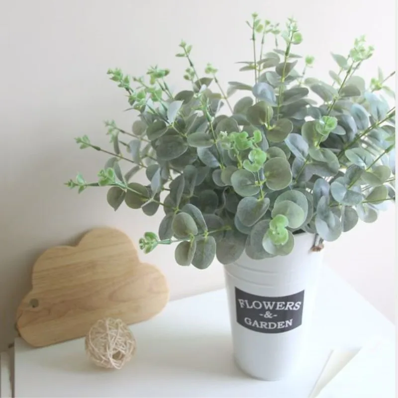 

Green Artificial Leaves Large Eucalyptus Leaf Plants Wall Material Decorative Fake Plants for Home Shop Garden Party Decor 42cm