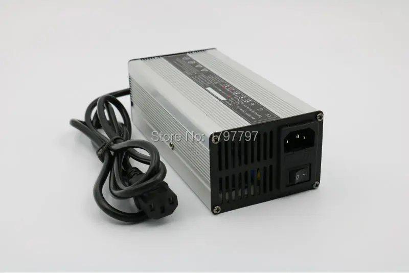 

48 volt 6 amp storage battery charger for electric bike / rickshaw