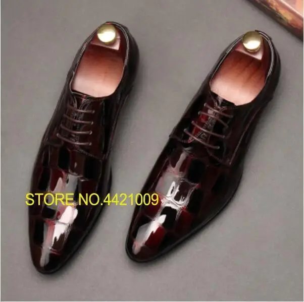 

Youth Italian Leather Fashion Oxfords Patent Leather Man Business Shiny Oxfords Shoes Spring Male Groom Tuxedo Suits Shoes Mujer