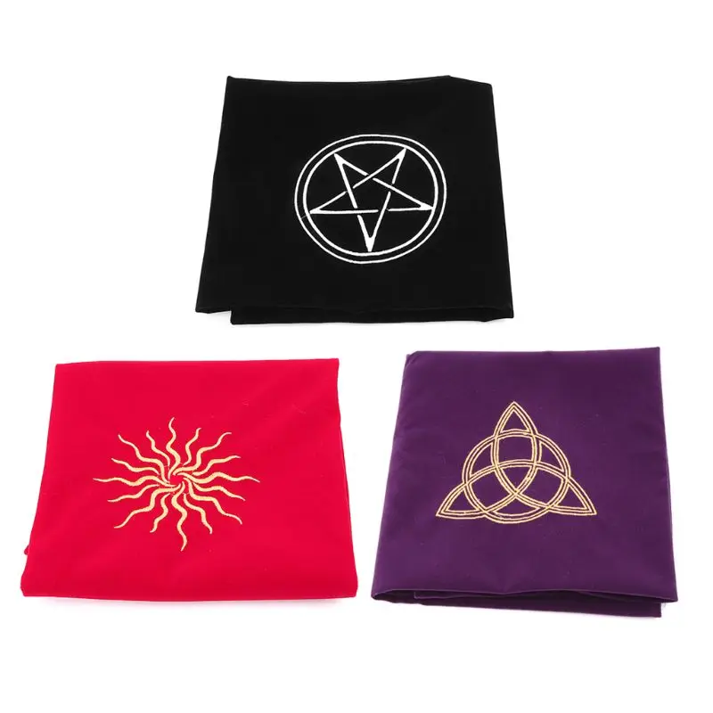 

OOTDTY 60x60cm Velvet Tarot Tablecloth Altar Wicca Pentacle Sun Embroidery Board Game