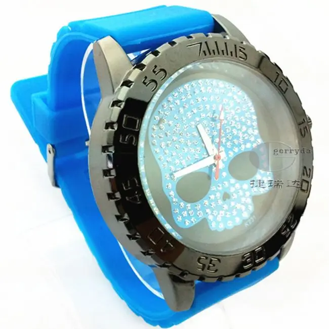 

Promotion!Free shipping!Silicone rubber band,black plating alloy case,skeleton imprint dial,quartz movement,fashion man watches