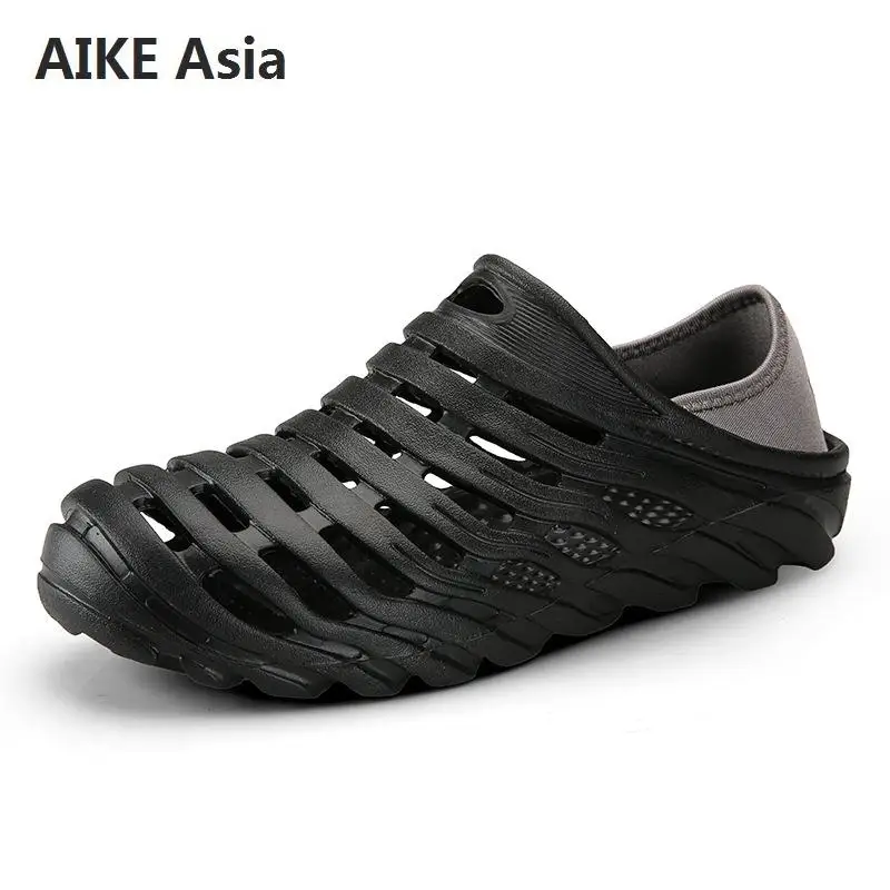 

Summer Clogs For men Sandals 2019 Cut-Outs Shoes man Slip On Flats Casual Slippers men Jelly Shoes For male Home shoes size 45