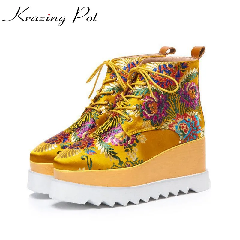 

Krazing pot 2018 silk oriental embroidery design street fashion ankle boots waterproof wedges plus size winter fashion boots L21
