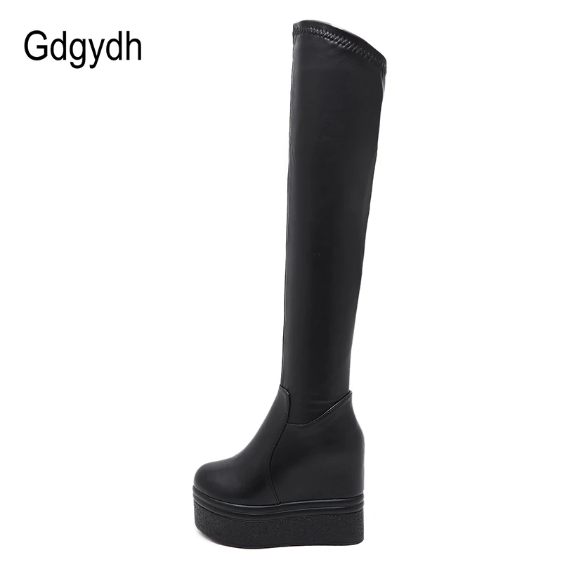 Женские высокие сапоги Gdgydh черные Стрейчевые на платформе увеличивающие рост