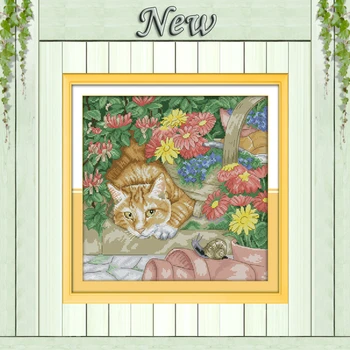 

Cat and snail in garden Drawing painting, Counted print on canvas DMC 14CT 11CT DIY Cross Stitch Needlework kits Embroidery Sets