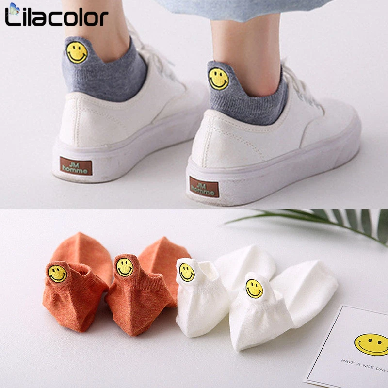 

Women Socks 1 Pair 2019 Spring Cute Ankle Socks Girls Embroidery Smile Face Colorful Novelty Lovers Fashion Cute Lady Socks