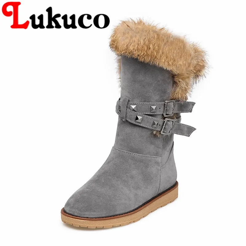 

Lukuco pure color women mid-calf snow boots with buckle and rivets design high quality PU made low wedges heel shoes