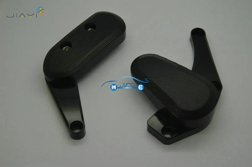 AT-CNCESCFS-GSXR 1000 09-14-Set-Black-3