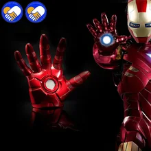 2019 NEW 1:1 Cosplay The Avengers 3 Iron Man Mark 3 LED light Glove & Helmet luminous Action Figure Toy Model Costume Party Crop