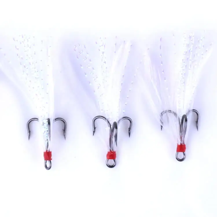 

100pcs Fishing Treble Barbed Hook with Feather Fishing Jig Hook 2# 4# 6# 8# 10# Hook High Carbon Steel Fishhooks Sea Ice Tackle