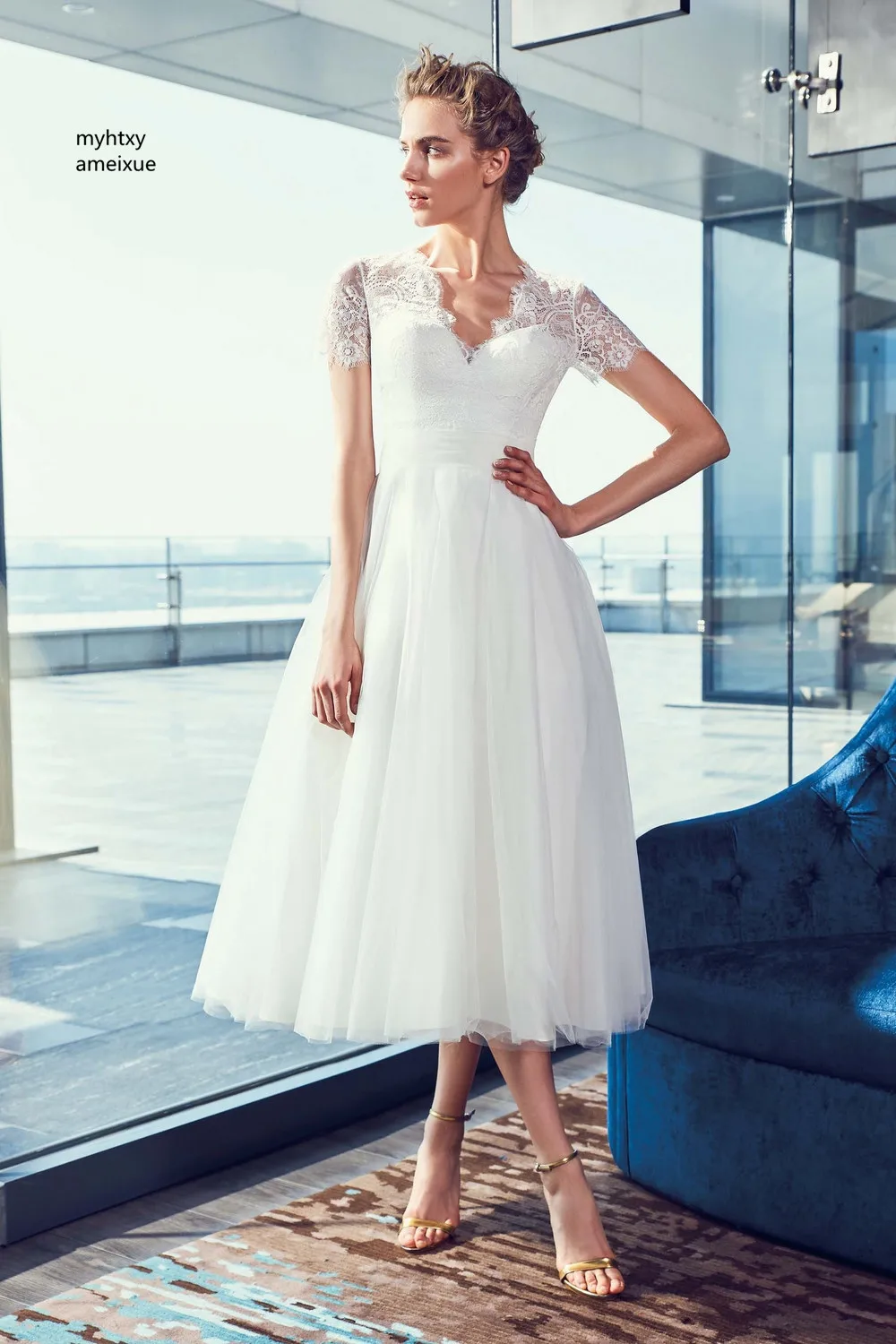 

Short Lace V-neck Mid-calf Button A-line Cap Sleeve Cheap Simple Plus Size Boho Lace Sexy Wedding Dress 2019 Bridal Gown Party