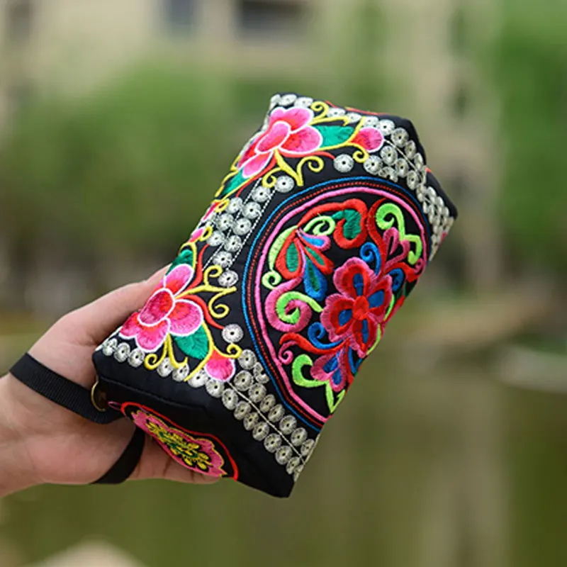 

Women Ethnic Peony Flowers Embroidery Phone Female Bag Wallet National Long Wallet HandBag Purse Random Color Send New