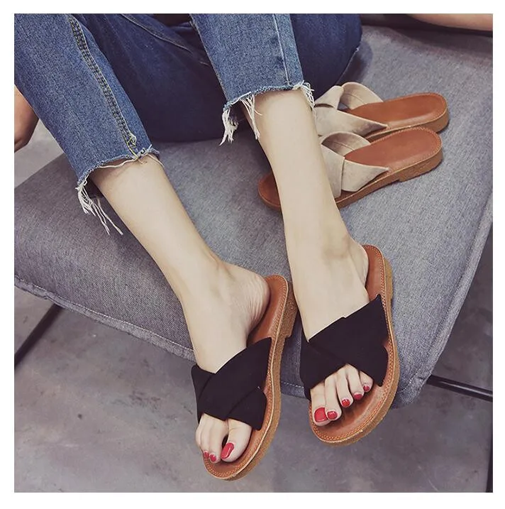 knotted slides designer fashion