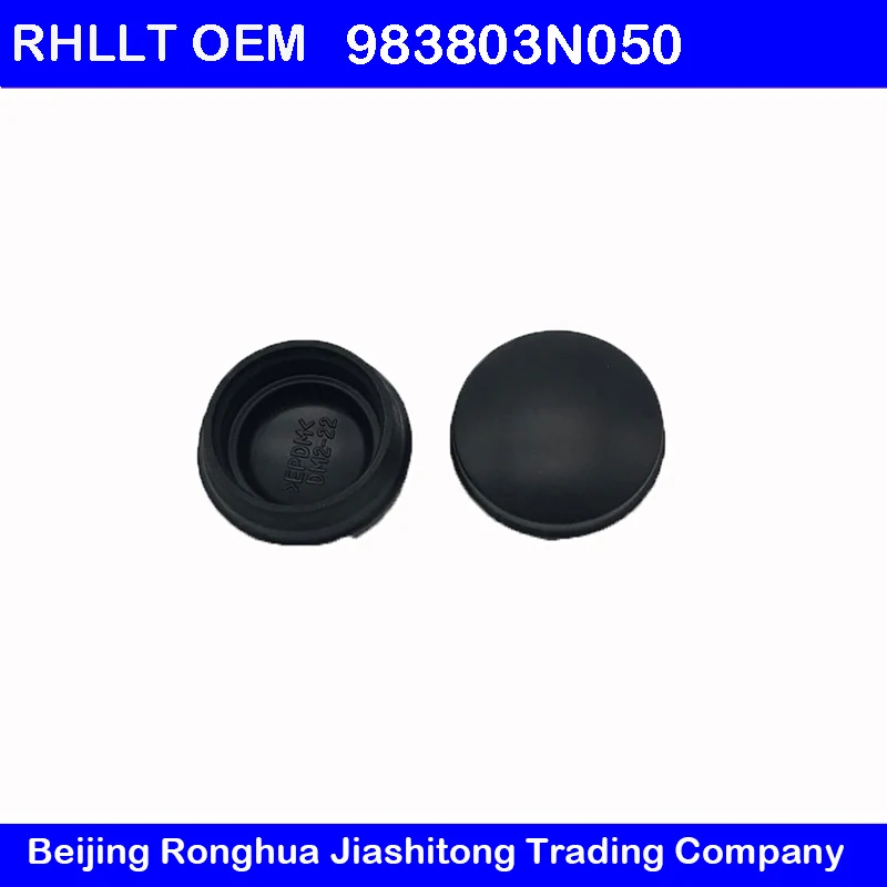 

2pcs Front Wiper Arm Bolt Screw Cover Cap FOR Hyundai ACCENT I30 IX25 Sonata11-18 Santa Fe13-16Tucson16 Veloster12-16Solaris 17