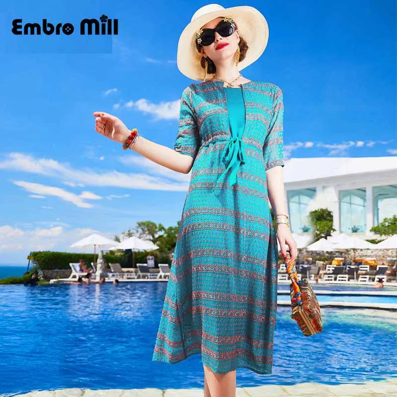 

The New High end summer Beach wind Silk embroidery Mid waist dress Five-point sleeve lady elegant noble Slim dress S-XL