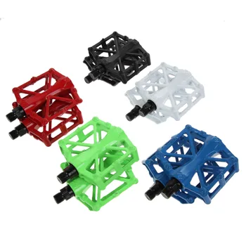 

Bicycle BMX Mountain Bike Pedal 9/16" Thread Parts Super Strong UltraLight Platform Magnesium Outdoor Sports Cycling Bike Pedals
