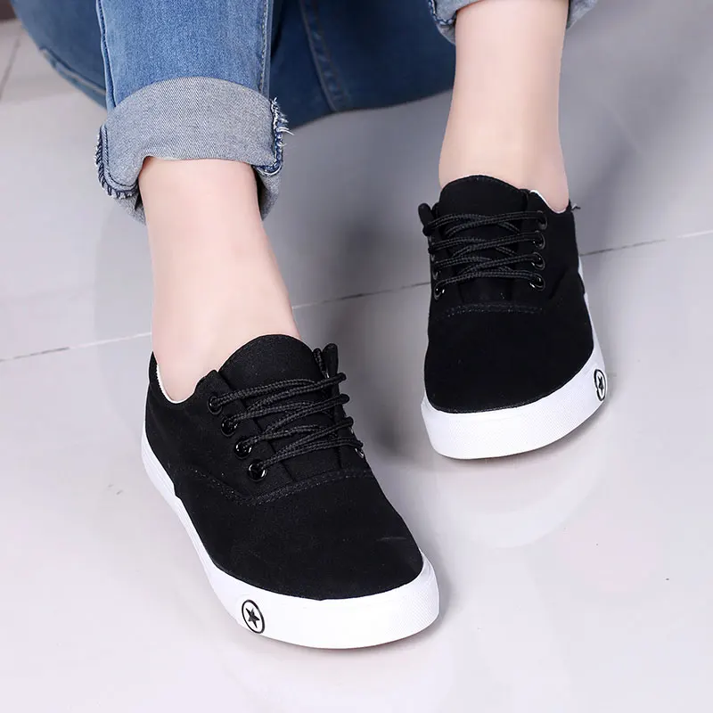 black womens casual sneakers