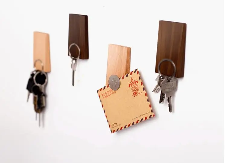 Solid wood creative key linked to the wall hanging strong adhesive no trace free wall stickers hook wood decoration