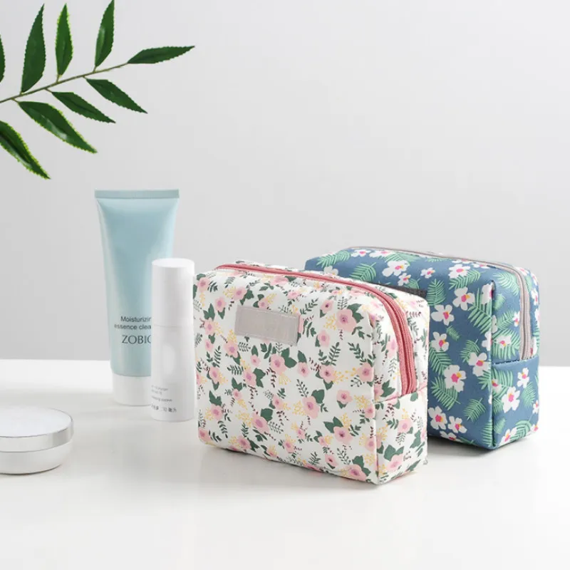 

Travel Cosmetic Bag Women Portable Zipper Make Up Wash Bag Beauty Pouch Toiletry Storage Bag