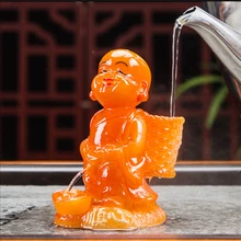 Креативный домашний Обесцвечивающий чай, украшения для домашних животных, фонтан для воды, маленький монах, монах, мальчик, чайный игровой поднос, ювелирные изделия, аксессуары