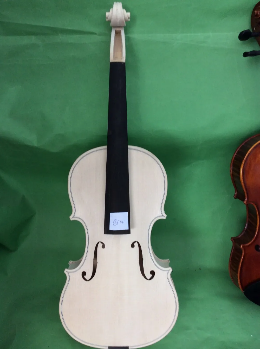 Белая скрипка 4/4 цельный клен сзади модель Гварнери 1741 NO2