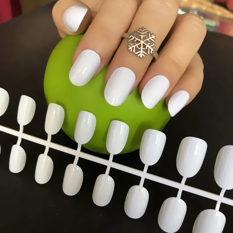 

24pcs/bag Ladies Finger UV Gel Cover Nail Art Tips White round type Decoration Short Press On Nails Quality Manicure tips