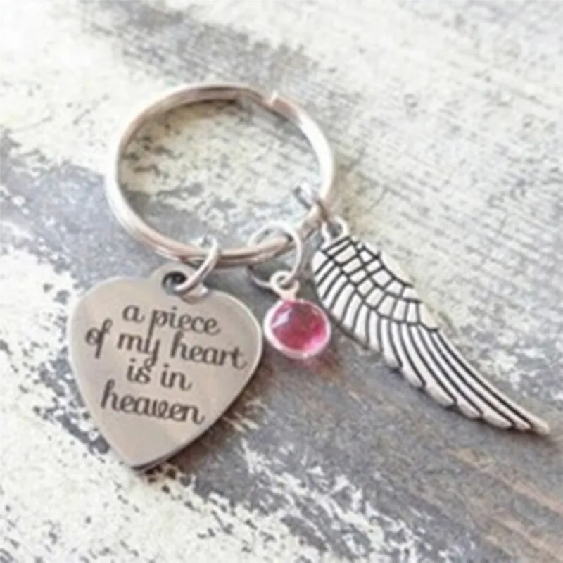 

Fashion Letter Print Heart Pendant A PIECE OF MY HEART LIVES IN HEAVEN Memorial Handwriting Charms Keychain Gift Jewelry