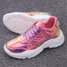 Официальный Выпуск Баскетбольная обувь для женщин тройной S массивная подошва кроссовки прогулочная обувь Трек PU спортивные кроссовки для женщин