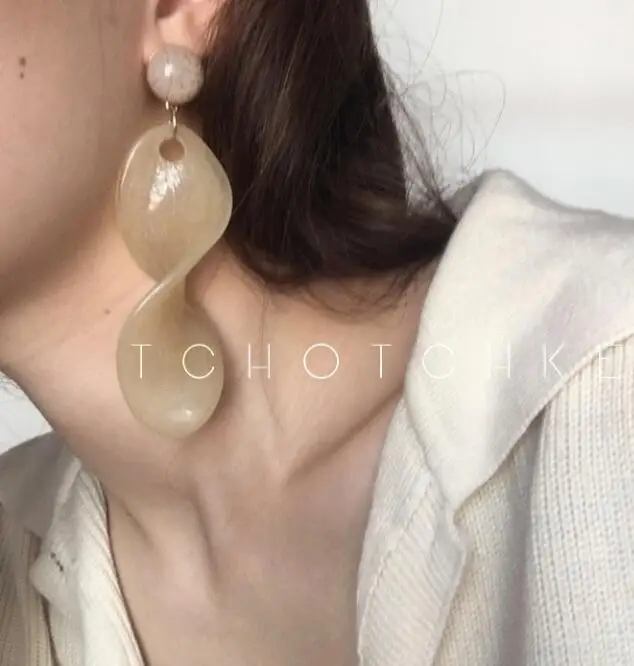 

Timeless Wonder Geo twisted resin stud statement Earrings Party Gown top Brincos runway Punk rock rare pop big oversize top 8227