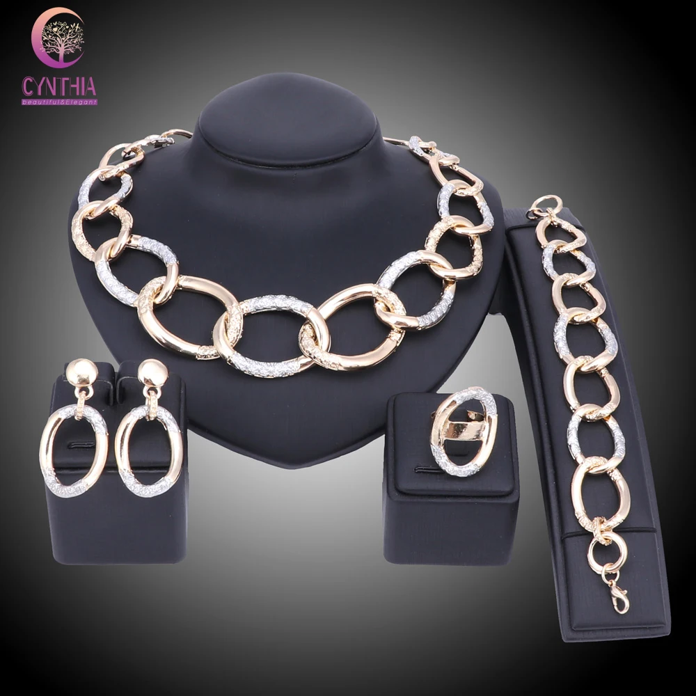 

Fashion Saudi Gold Color Nigerian Wedding Jewelry Set Bridal Dubai Dress Accessories Jewelry Sets African Beads Jewelry Set