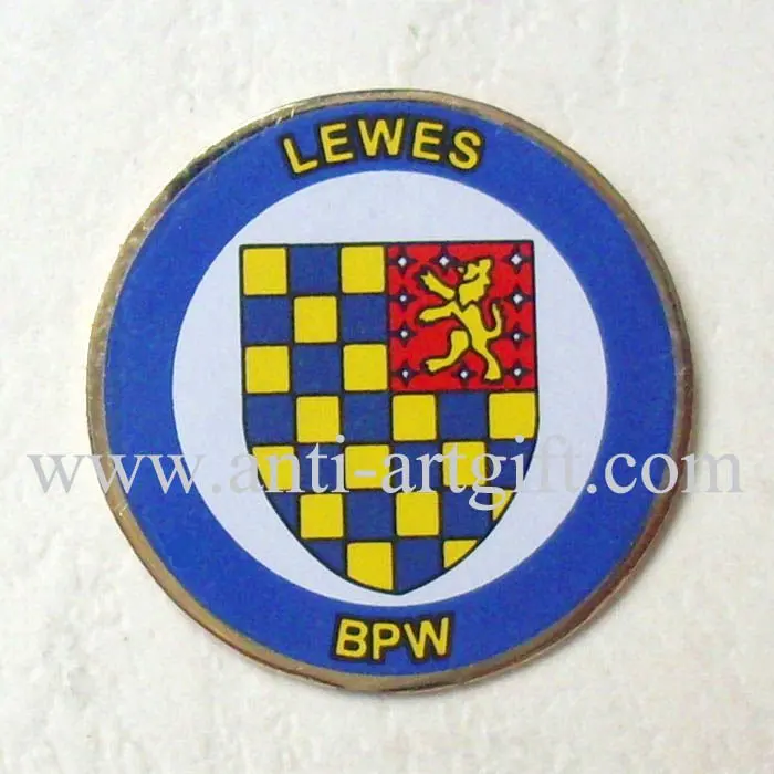 

Custom 1 PCS BPW Football Club England Lapel pins badges Offset Print 20MM Round Shape high quality