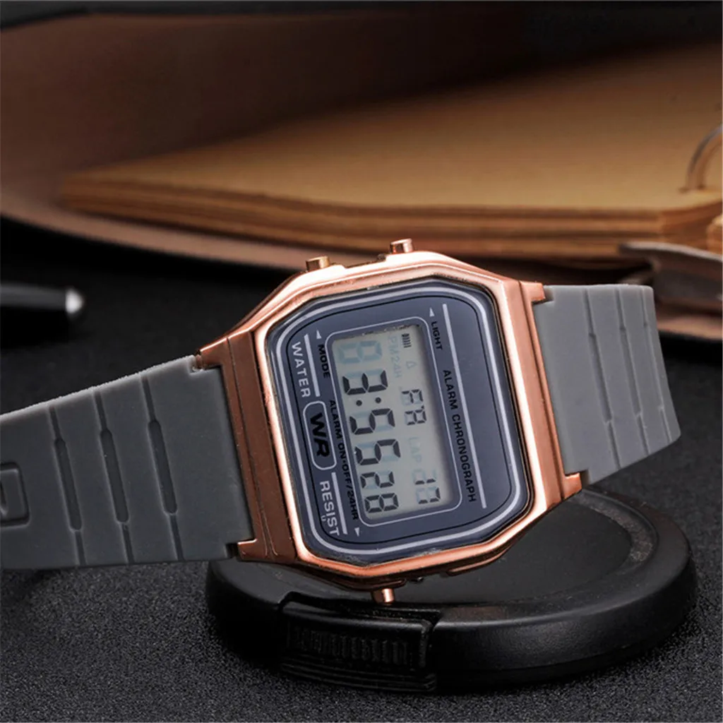 New Fashion gold silver Silicone Couple Watch digital watch square military men women dress sports watches watch A4