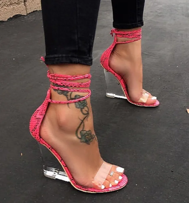 

Wedges Heel Sandals Women 2019 Summer New Sexy Crystal Transparent High Heels Diamond Slides Slippers Women Banquet Shoes 5008