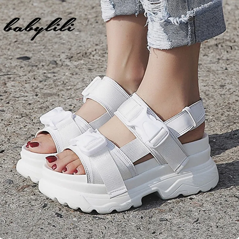 

Woman Sandals 2019 Summer Women Sandals Buckle Design Black White Platform Sandals Comfortable Women Thick Sole Beach Shoes