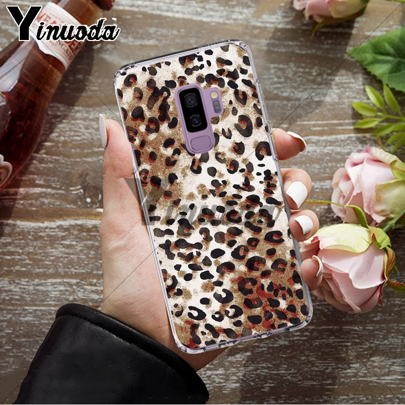giraffe leopard tiger zebra Wild Print 