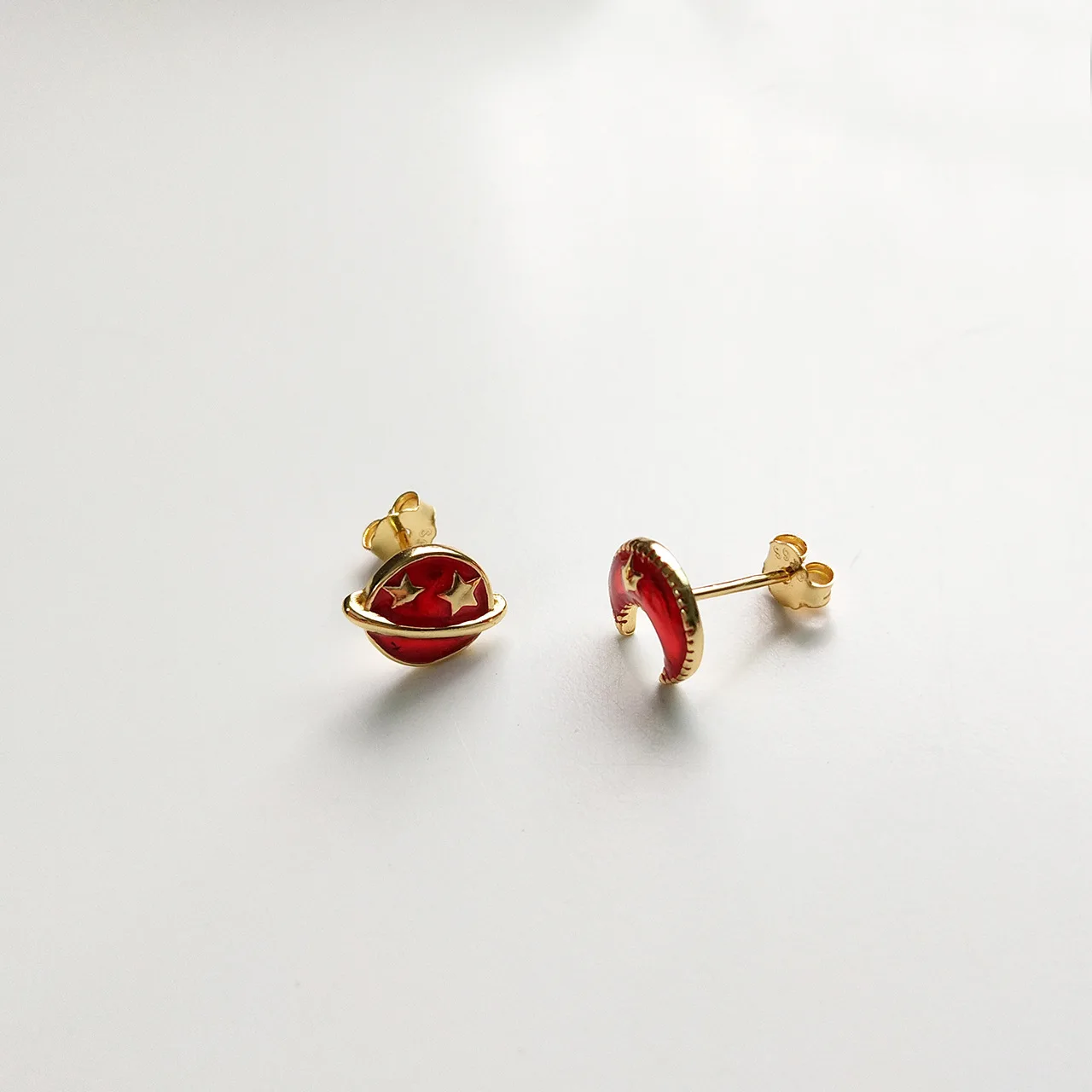 

Unique Red Star Moon 925 Sterling Silver Earrings