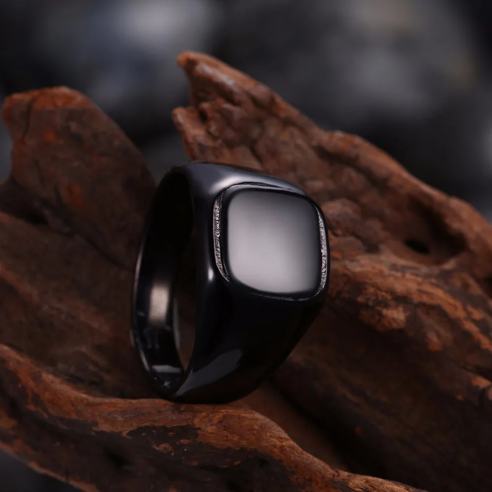 Square Shape Black Color Party Accessorise Stainless Steel Rings For Women Fashion Jewelry (JewelOra RI103324)